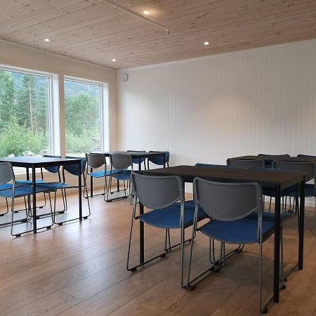 Kinsarvik Hostel エクステリア 写真