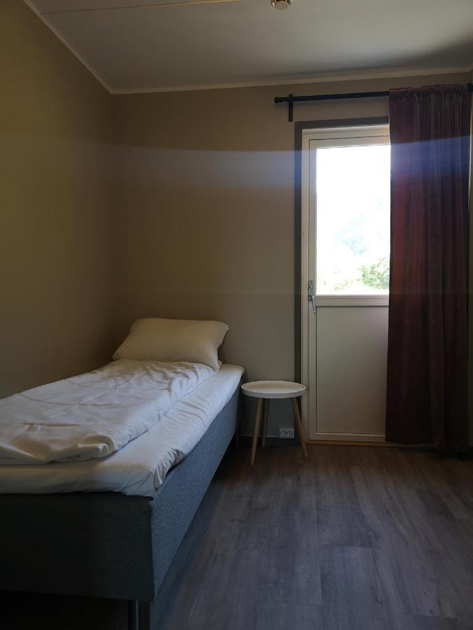 Kinsarvik Hostel エクステリア 写真