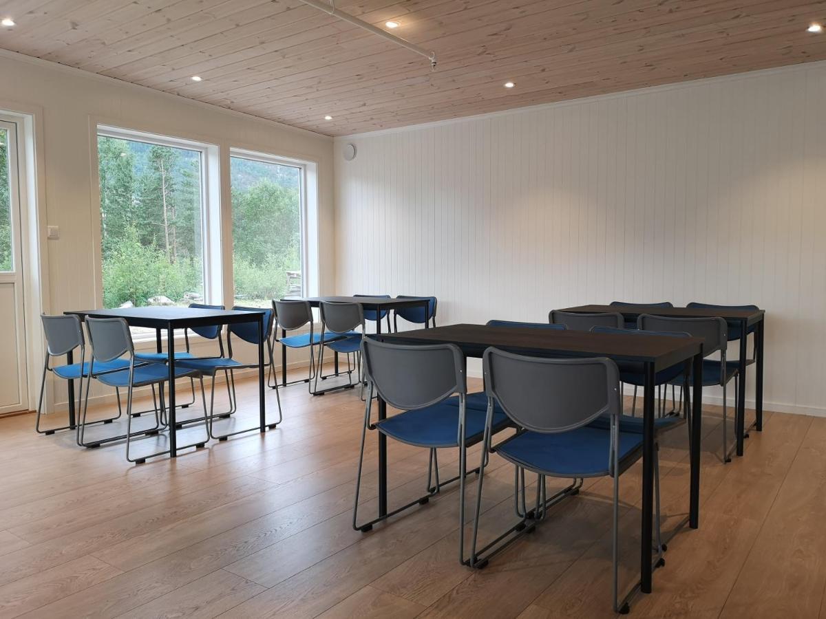 Kinsarvik Hostel エクステリア 写真