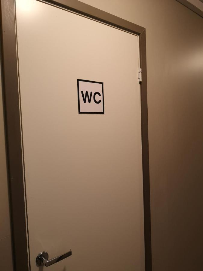 Kinsarvik Hostel エクステリア 写真