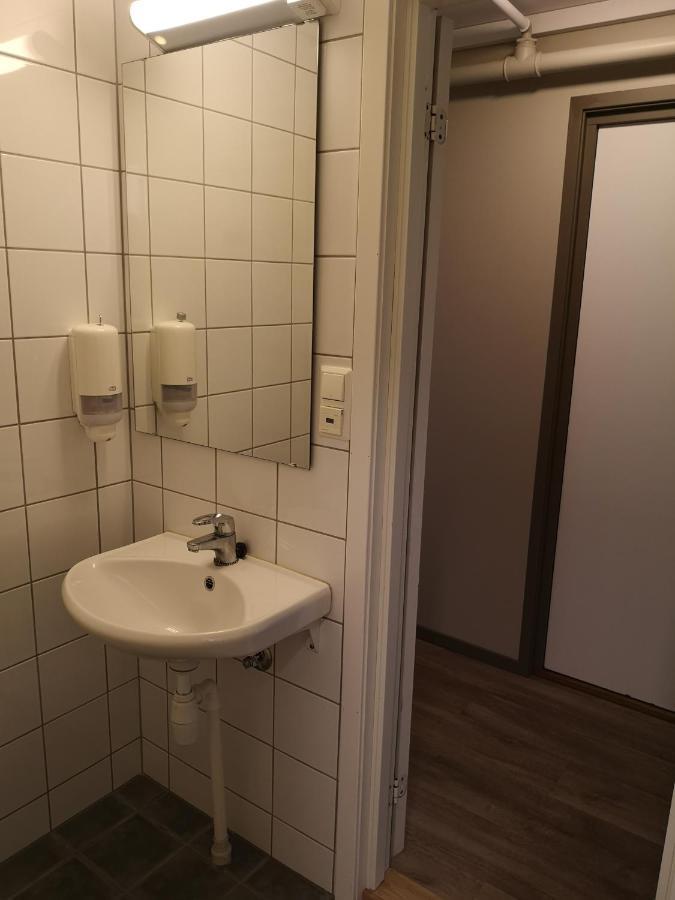 Kinsarvik Hostel エクステリア 写真